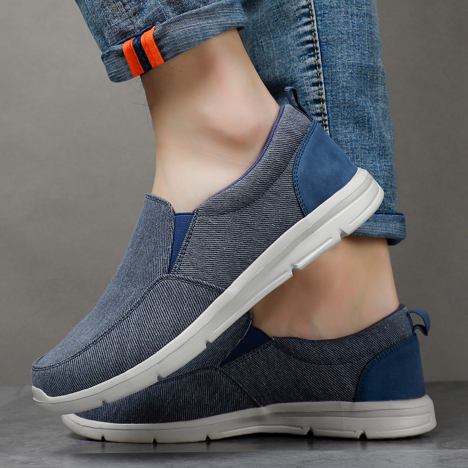 Aiden Slip-Ons Sneakers