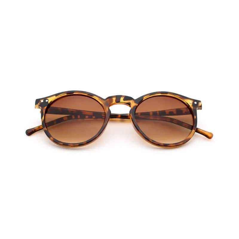 NovaShade Vintage-Inspired Sunglasses