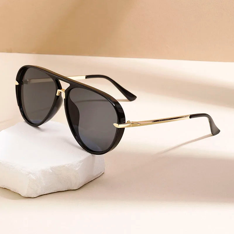 Varen Aviators Sunglasses