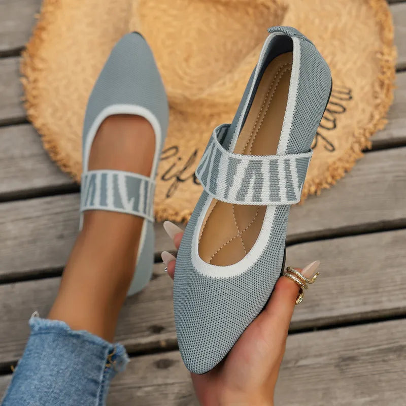 Maverra Pointed Toe Flats